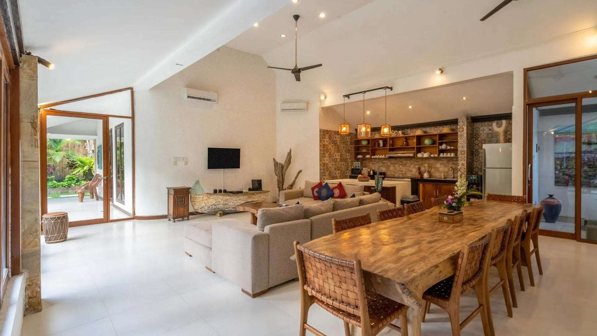 Villa Aveli Seminyak By Best Deals Asia Hospitality
