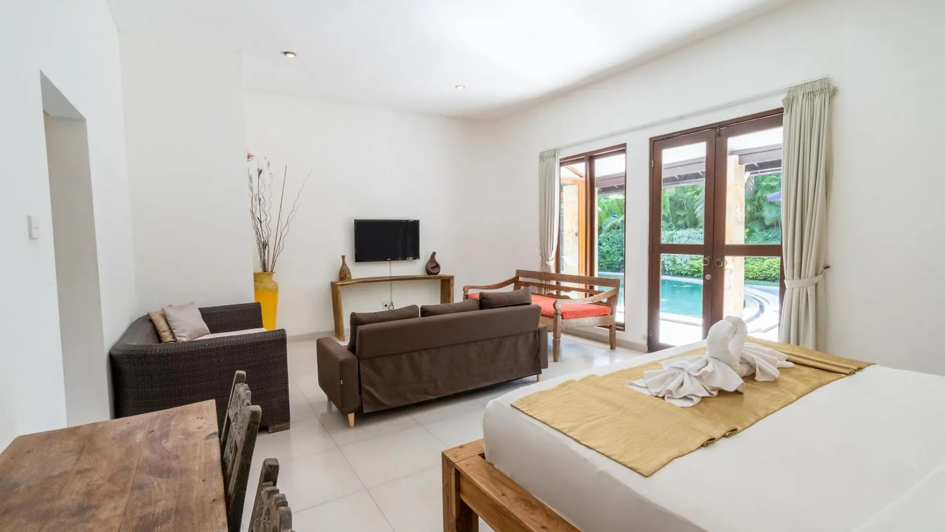 Villa Aveli Seminyak By Best Deals Asia Hospitality  Seminyak (Bali)