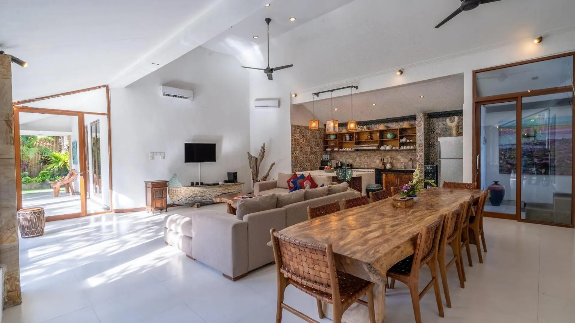 Villa Aveli Seminyak By Best Deals Asia Hospitality Seminyak (Bali)