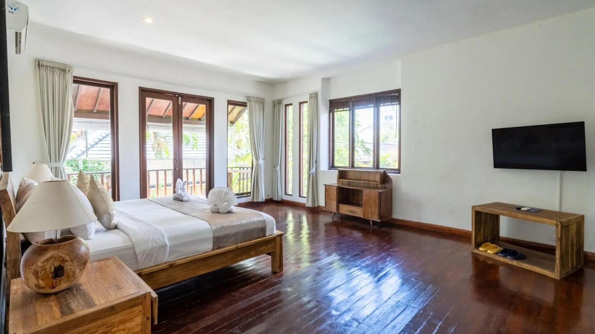 Villa Aveli Seminyak By Best Deals Asia Hospitality 0*, Seminyak (Bali)