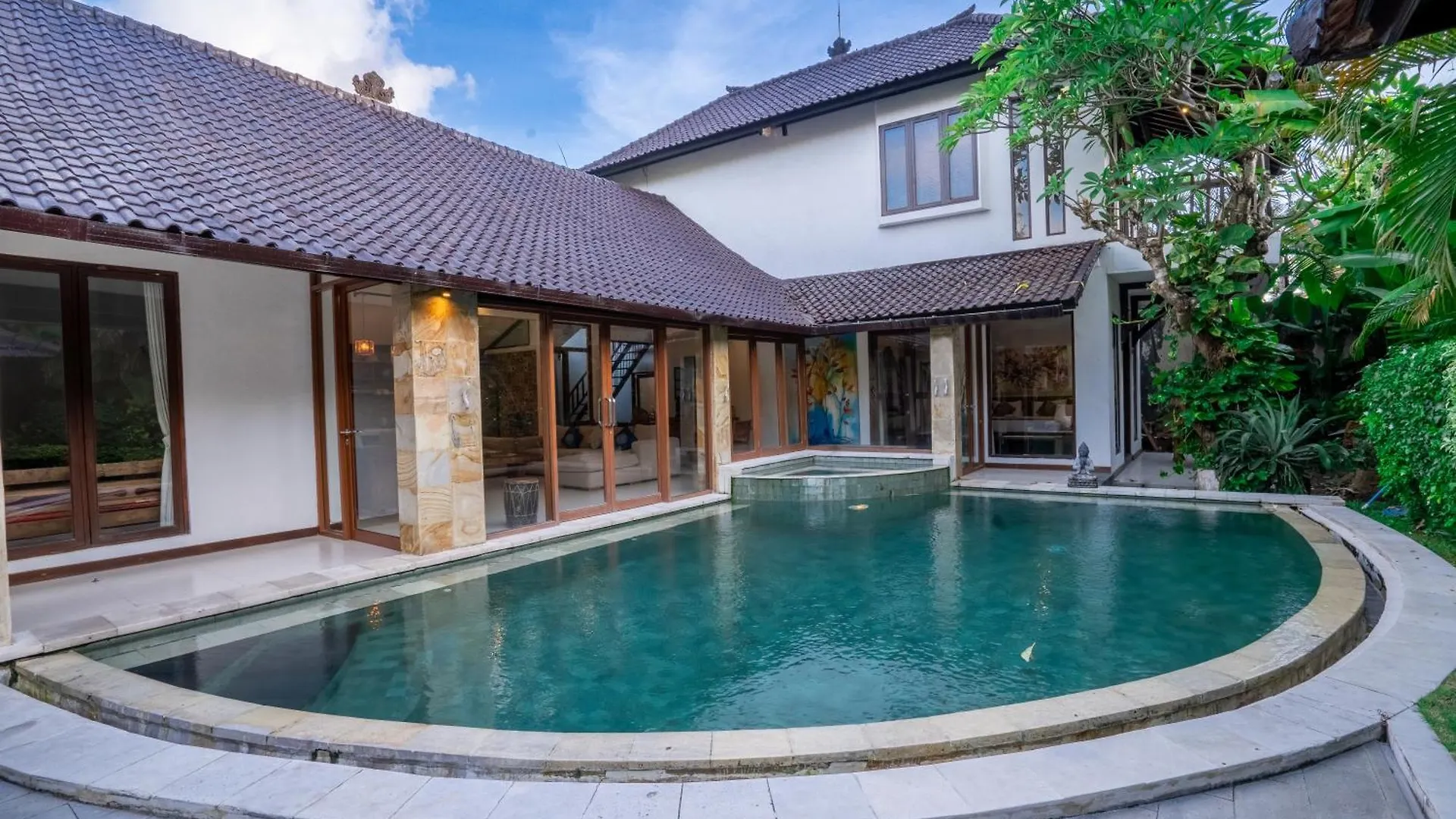 Villa Aveli Seminyak By Best Deals Asia Hospitality  Seminyak (Bali)
