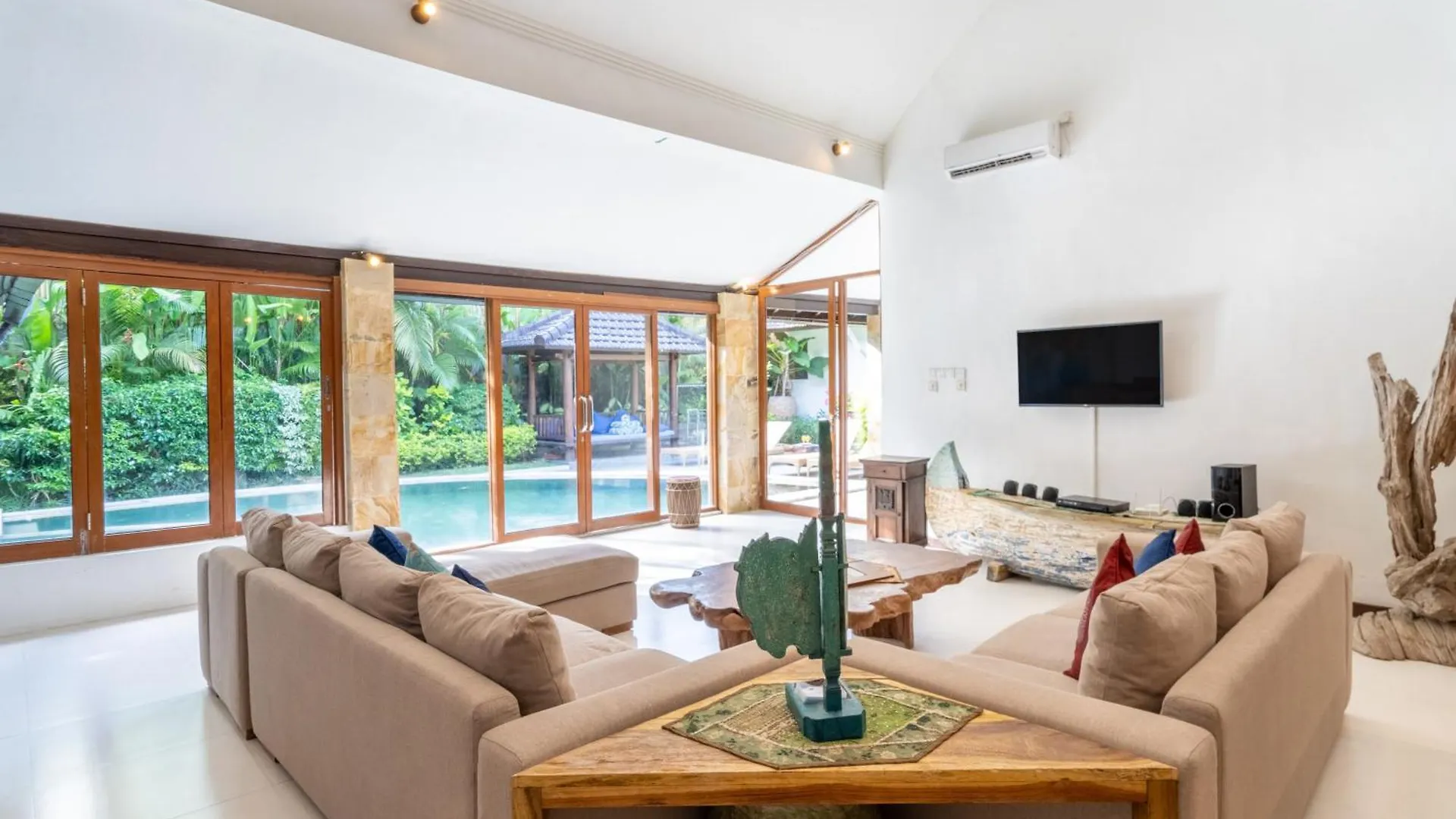 Villa Aveli Seminyak By Best Deals Asia Hospitality Indonesia